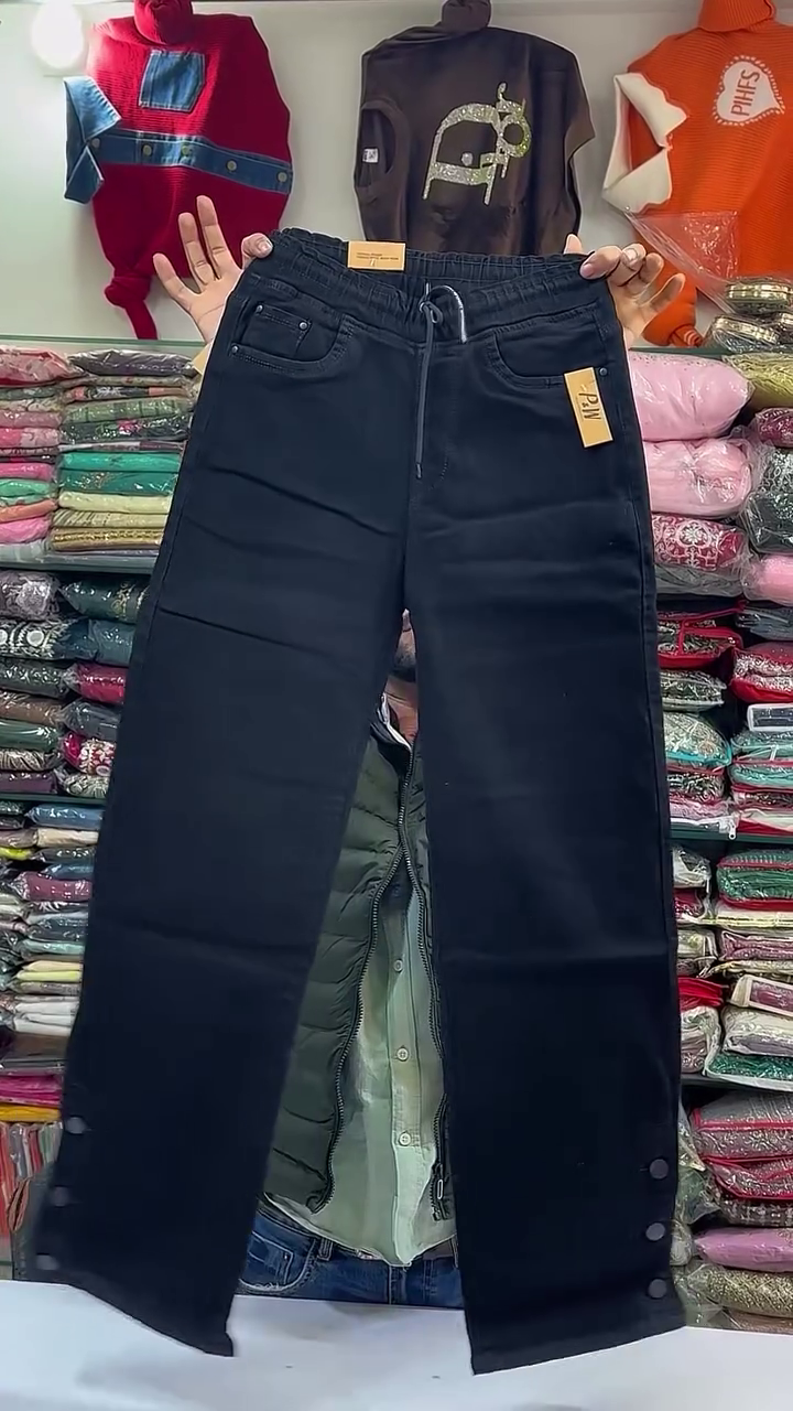 Women Wide Leg High-Rise Embroidered Jeans - Image 5