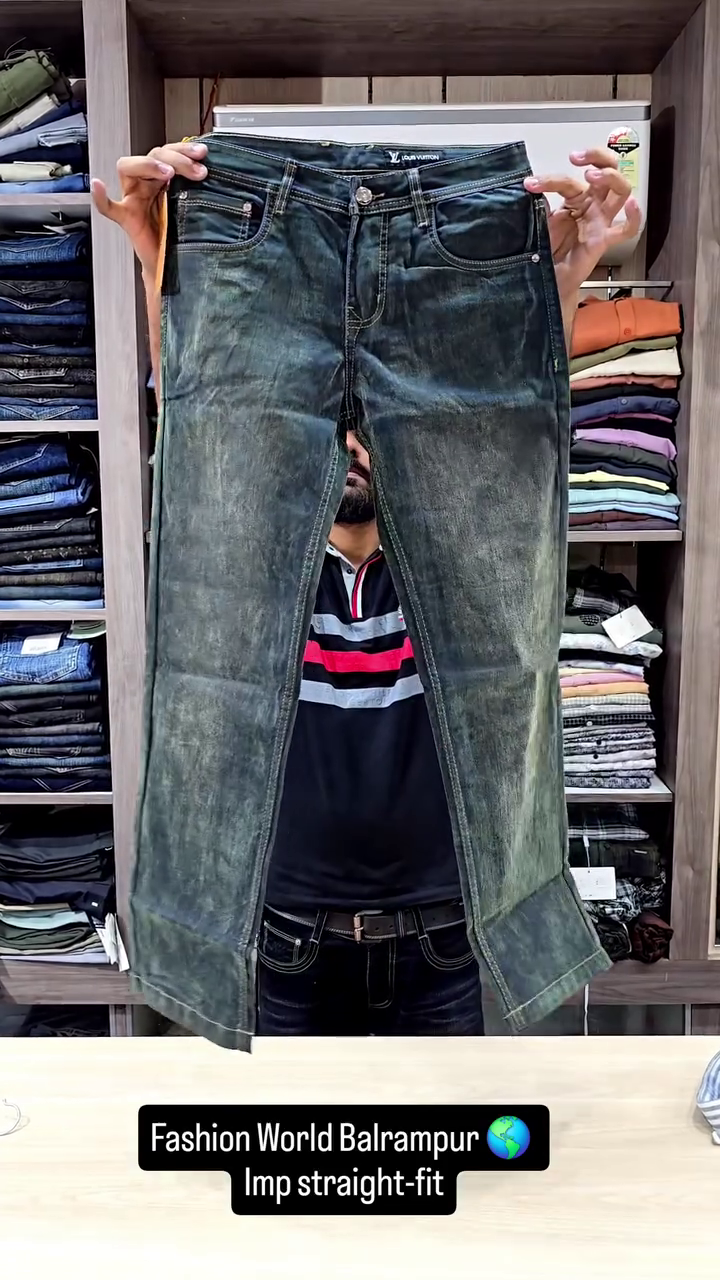 Men's Classic Straight-Fit Denim Jeans - Image 3
