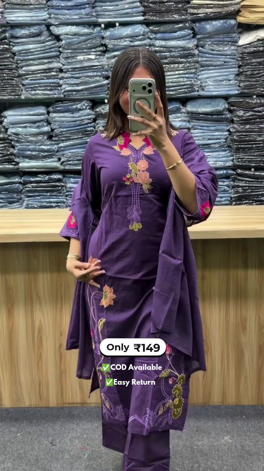 Elegant Women’s Long Kurti with Palazzo Set Featuring Exquisite Embroidery Work - Image 5