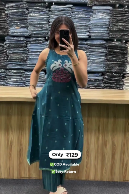 Women's Round Neck Kurta Set with Pocket